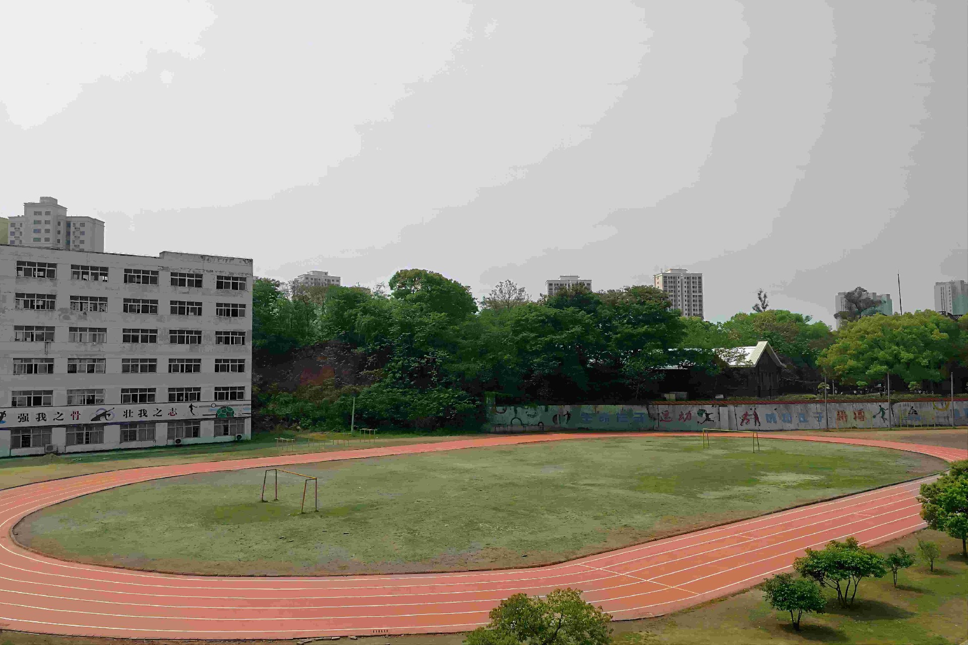 12.足球场(1).jpg